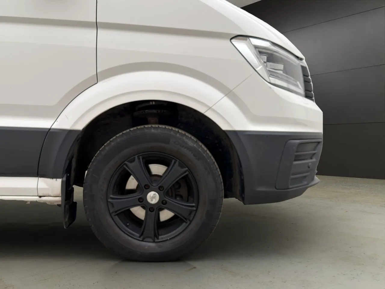 Vehicle image 31