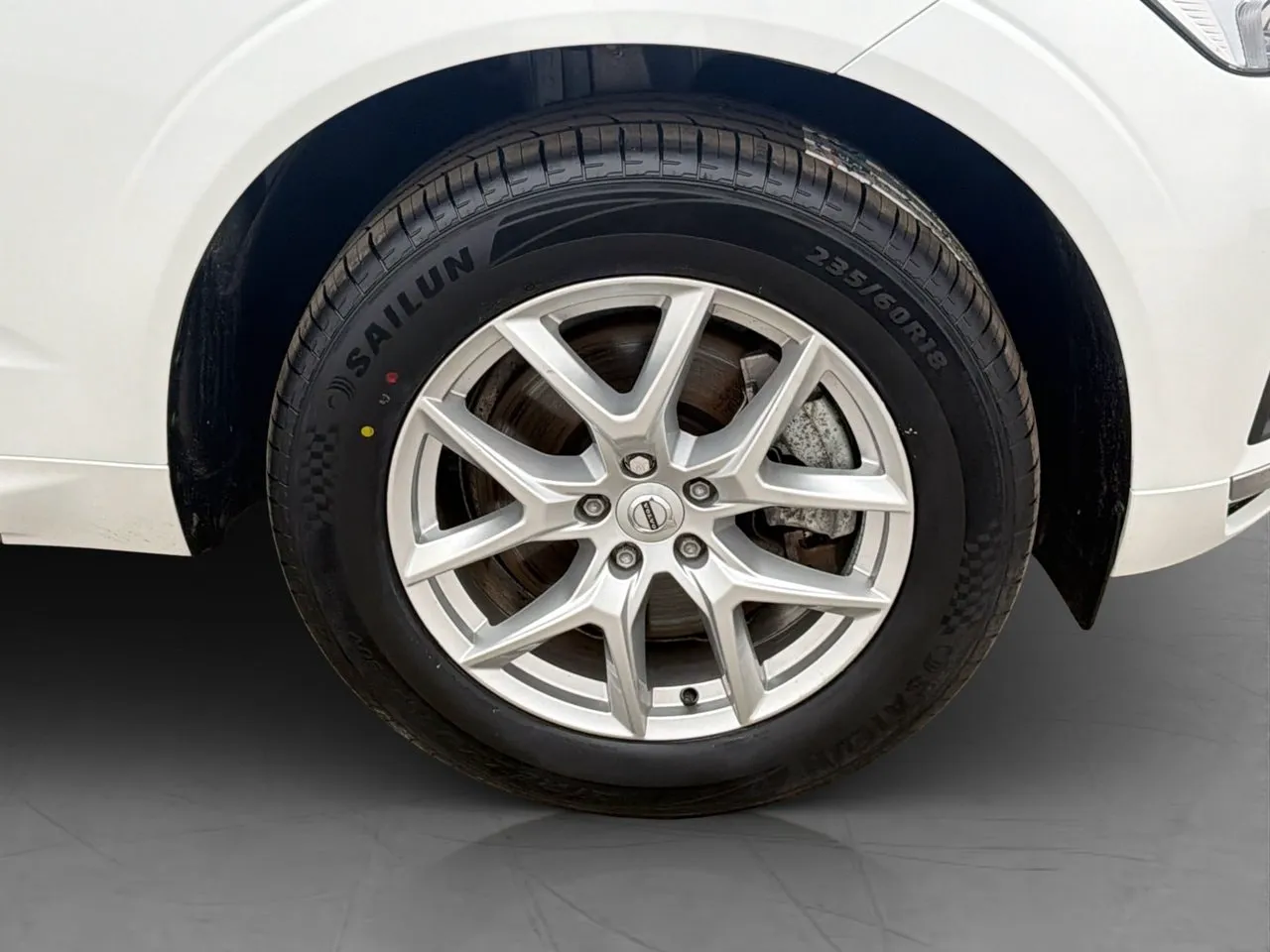 Vehicle image 35