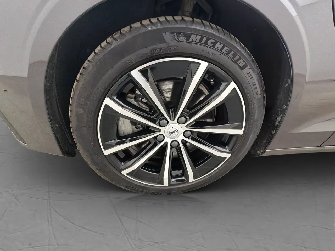 Vehicle image 31