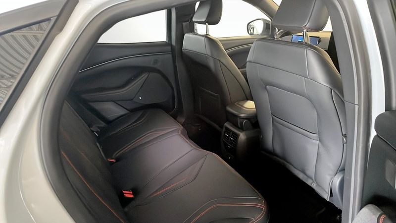 Ford Mustang Mach-E bild 5