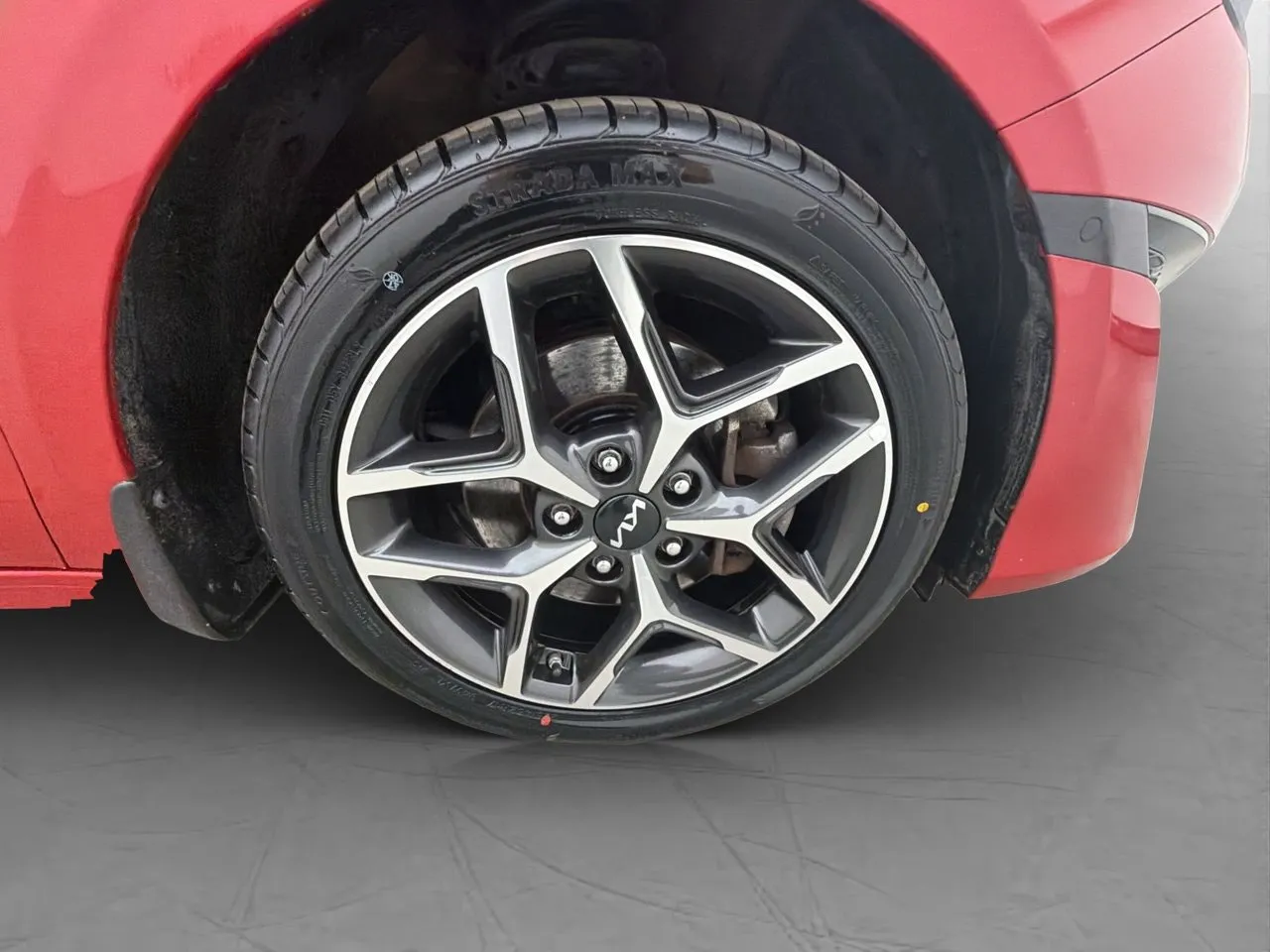Vehicle image 35