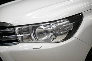 Toyota Hilux bild 3