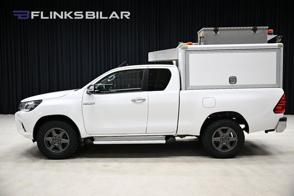 Toyota Hilux 2.4 AWD 150HK Servicebil|Kåpa|Drag|Släde|Leasbar|SeUtr! - 2017