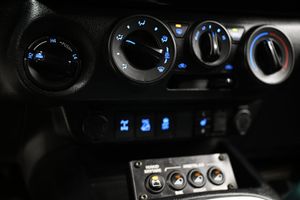 Toyota Hilux bild 31