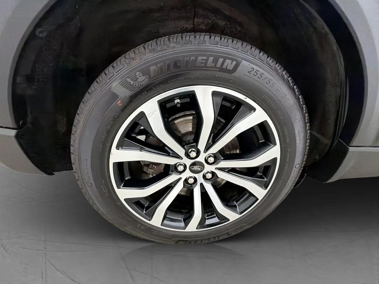 Vehicle image 36