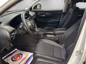 Honda ZR-V bild 8
