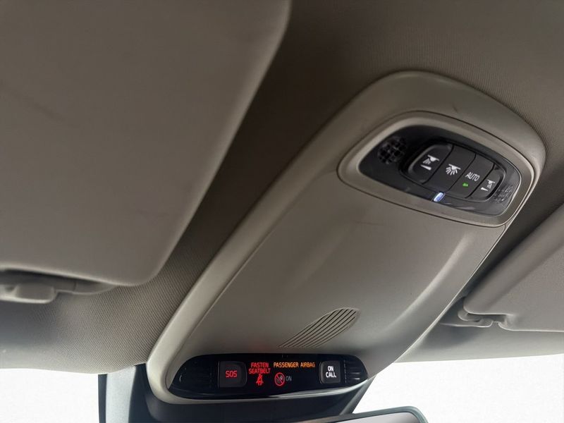Volvo V40 bild 24