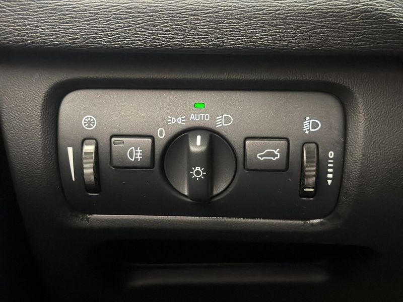 Volvo V40 bild 23