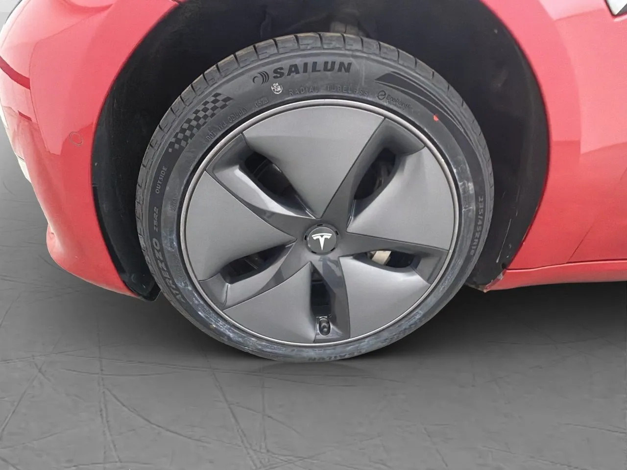 Vehicle image 26