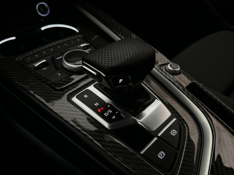 Audi A4 bild 20
