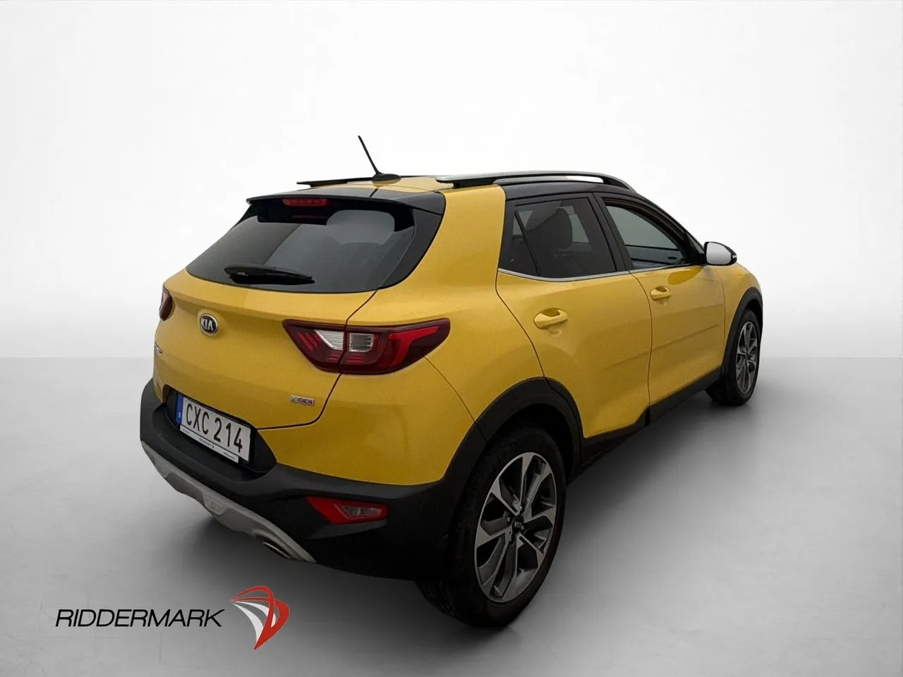 Vehicle image 7