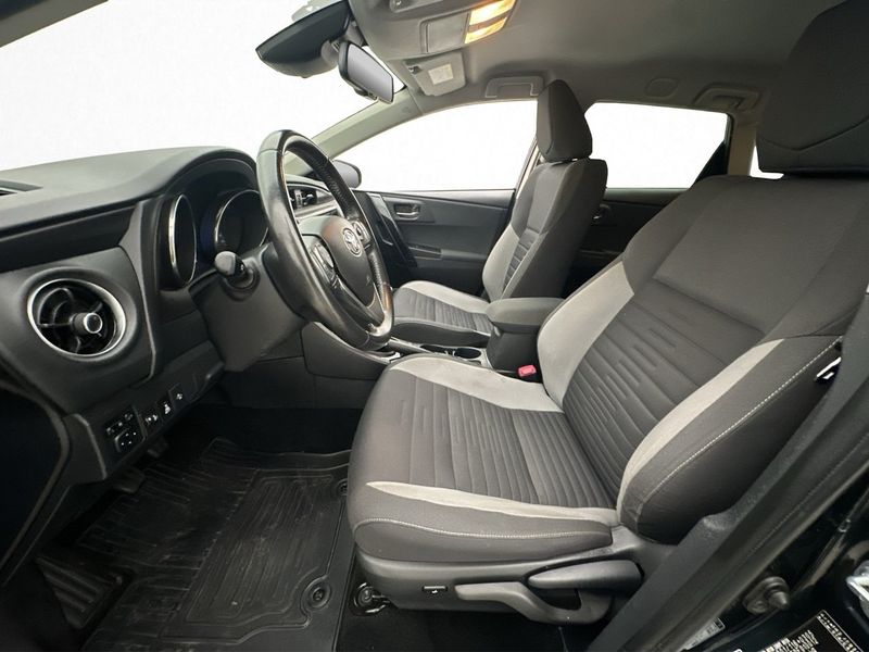 Toyota Auris bild 11