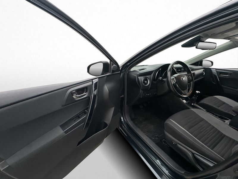 Toyota Auris bild 10
