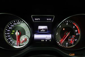 Mercedes GLA220 bild 16