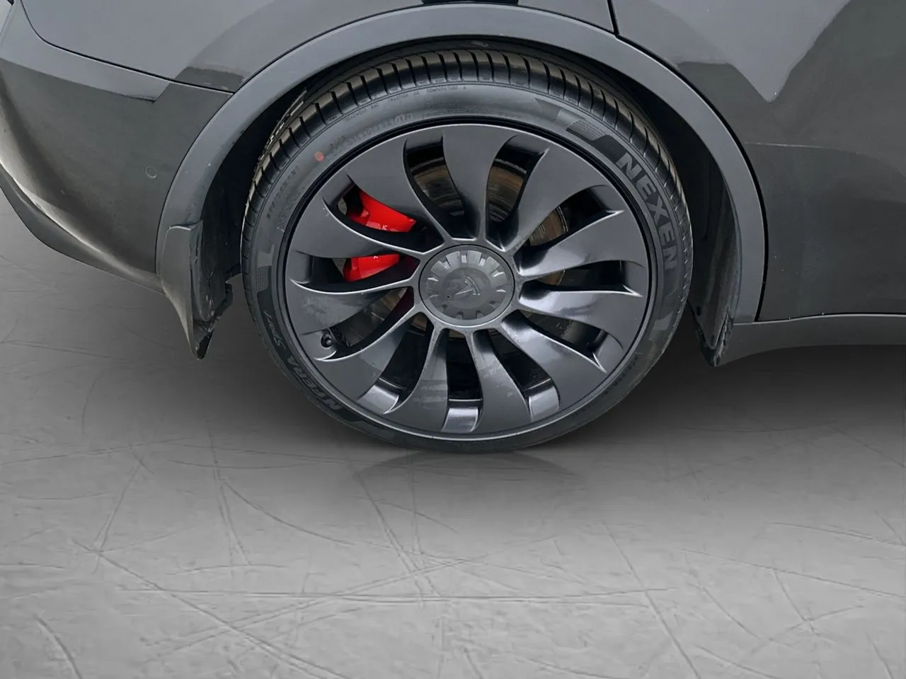 Vehicle image 33