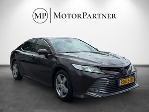 Toyota Camry bild 1