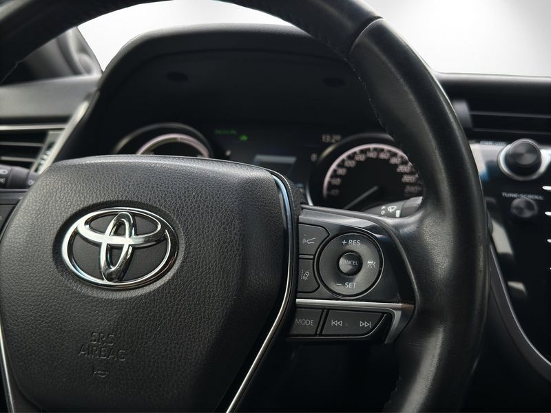 Toyota Camry bild 18