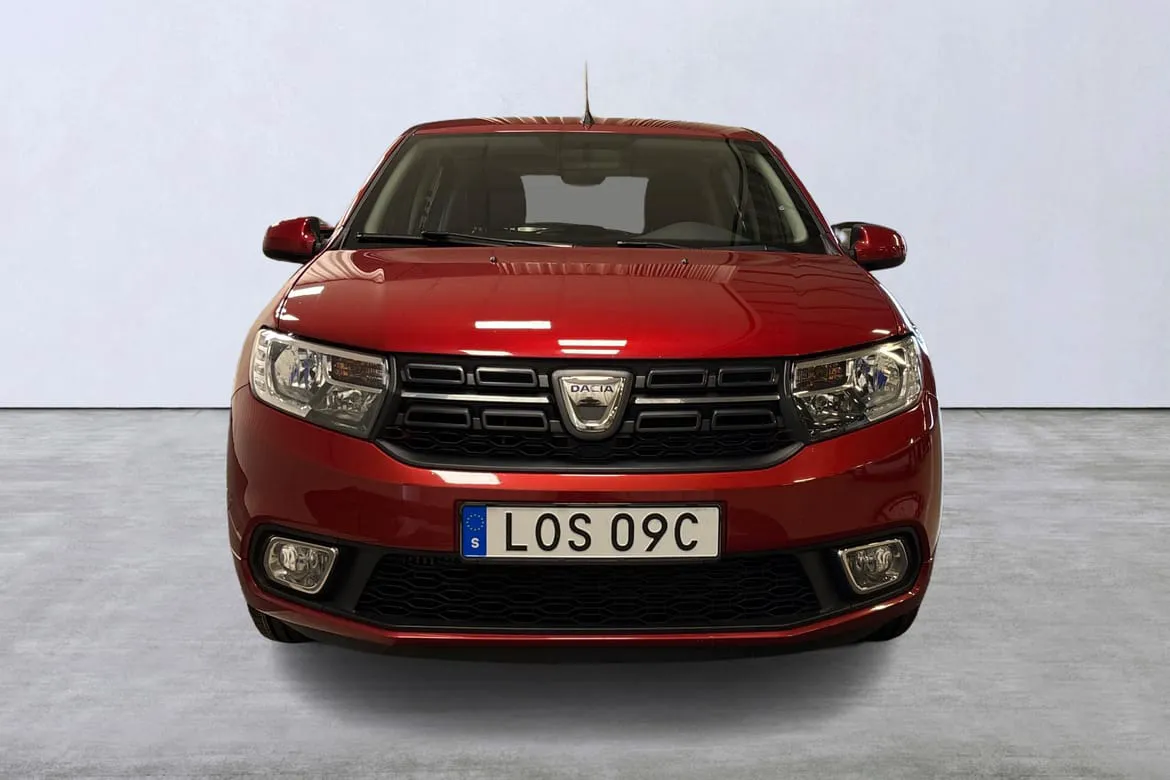 Vehicle image 6