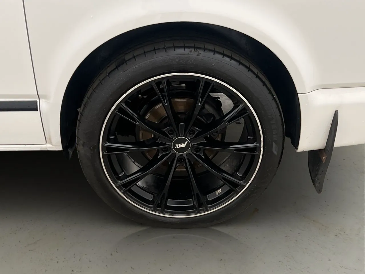 Vehicle image 36