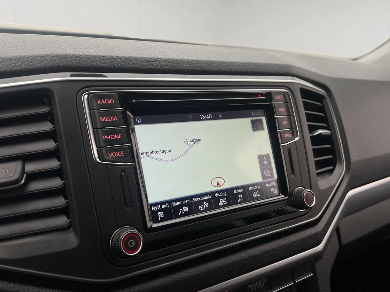 Vehicle image 22