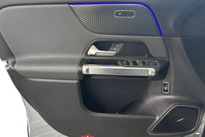 Mercedes EQB250+ bild 15
