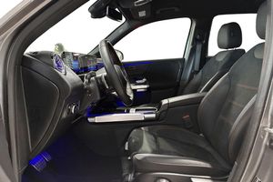 Mercedes GLB220 bild 8