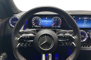 Mercedes GLB220 bild 6