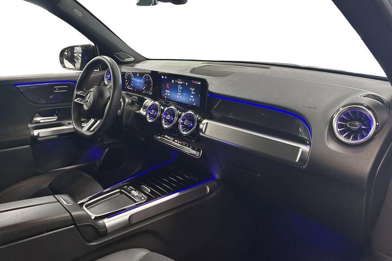 Mercedes GLB220 bild 11