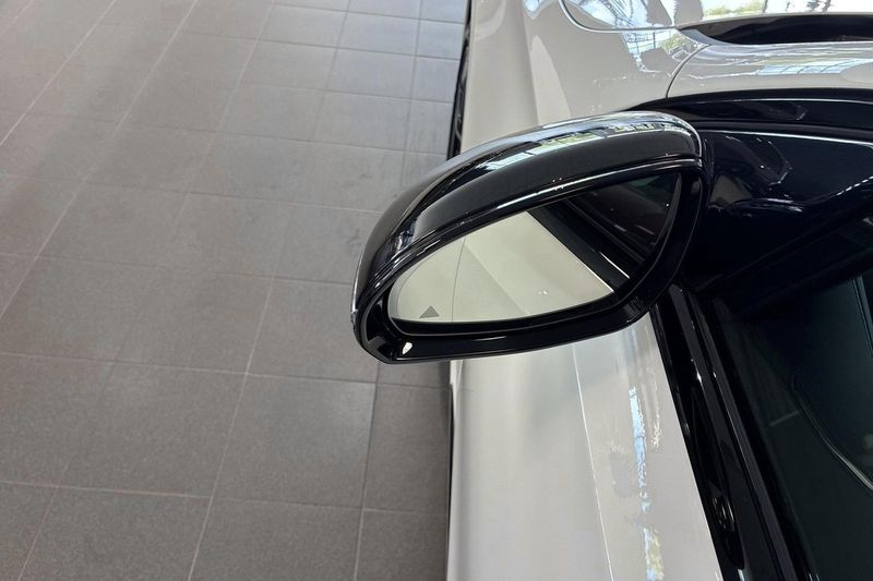 Mercedes E220 bild 20