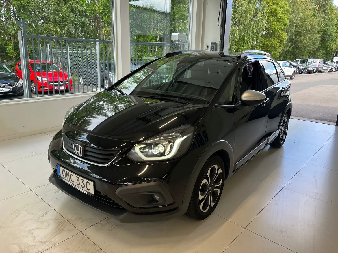 Vehicle image 1