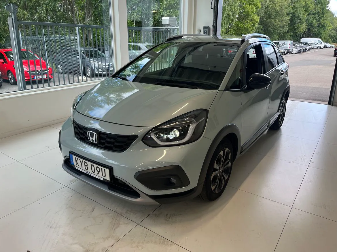 Vehicle image 1