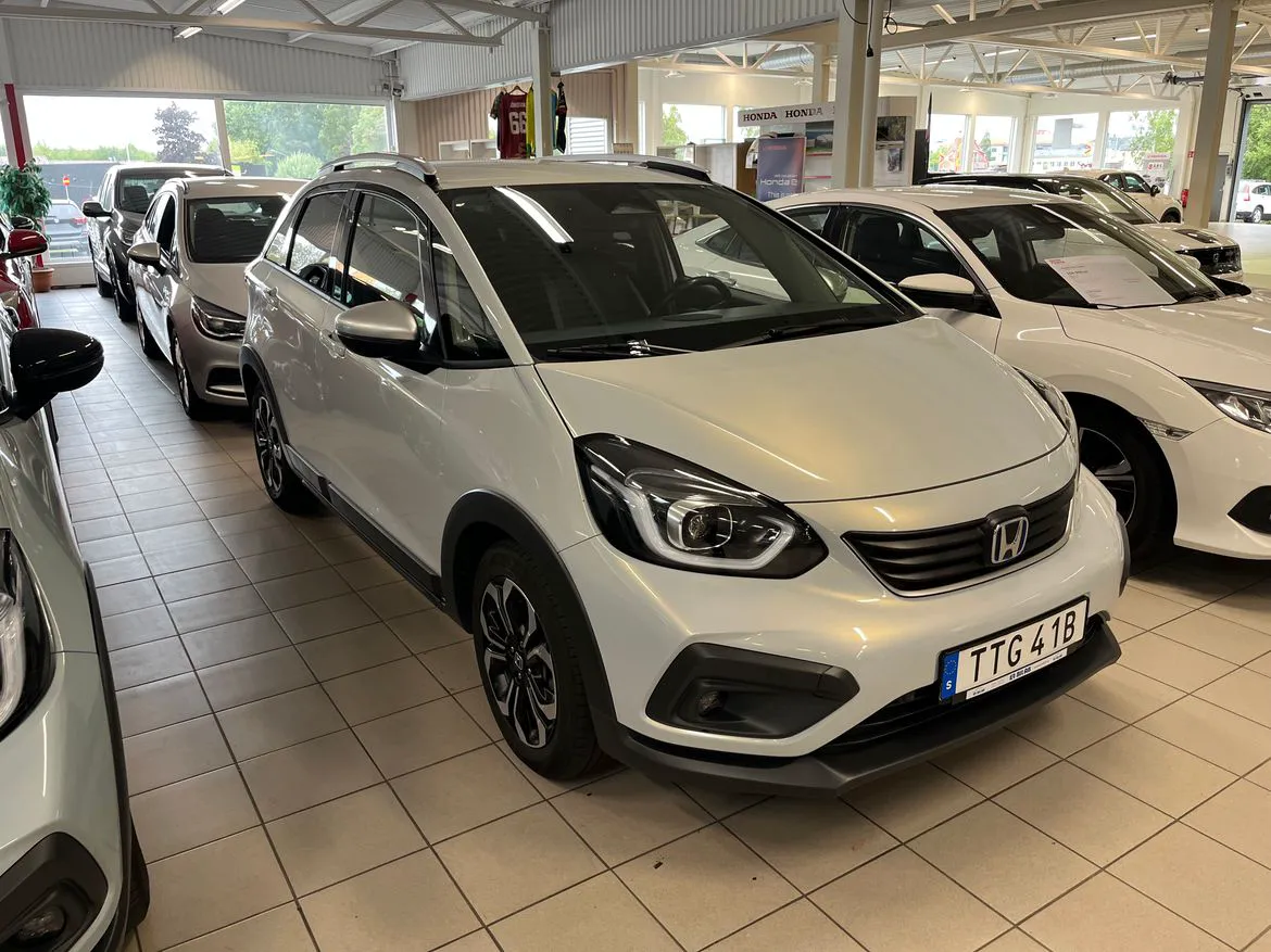Vehicle image 1