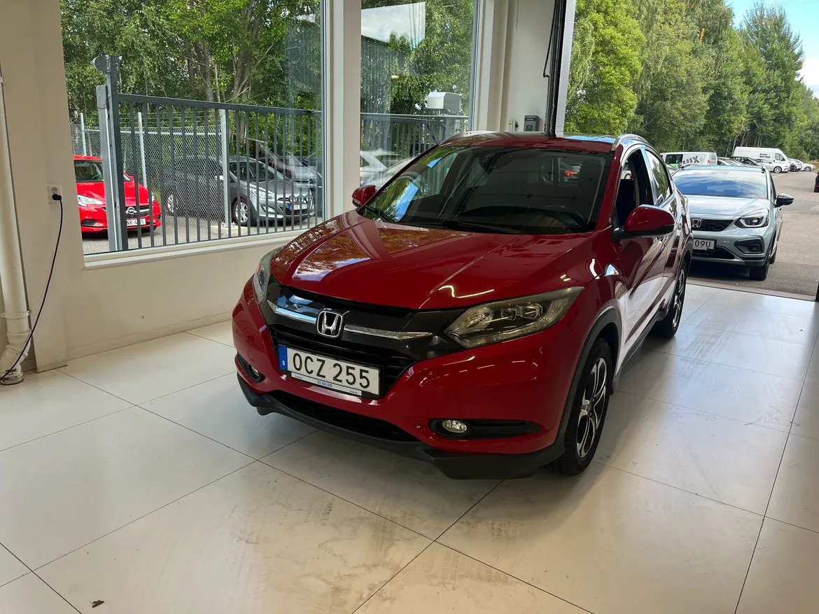 Vehicle image 1