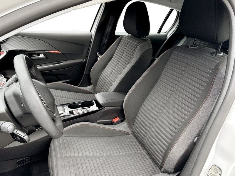 Peugeot e-208 bild 4