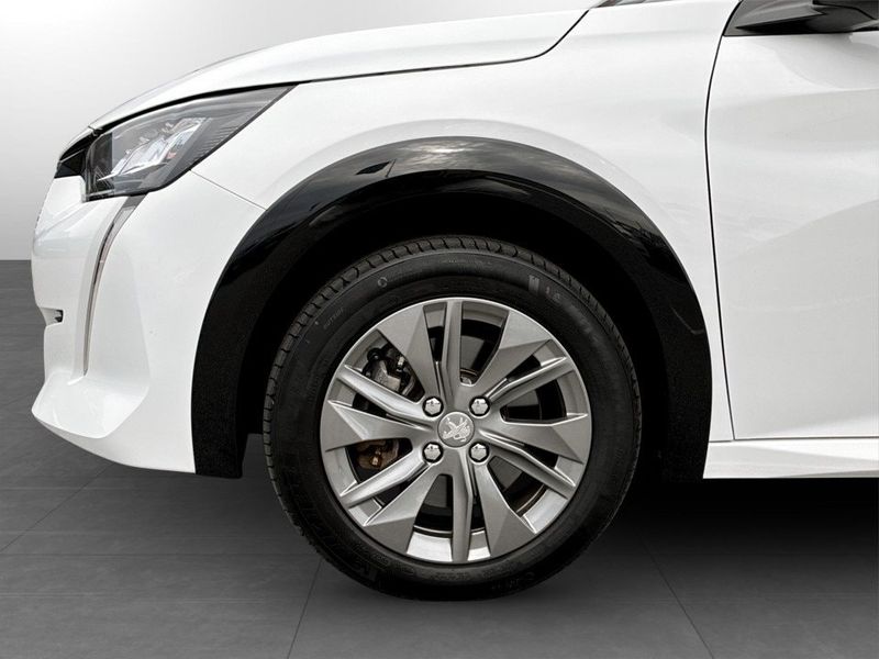 Peugeot e-208 bild 16