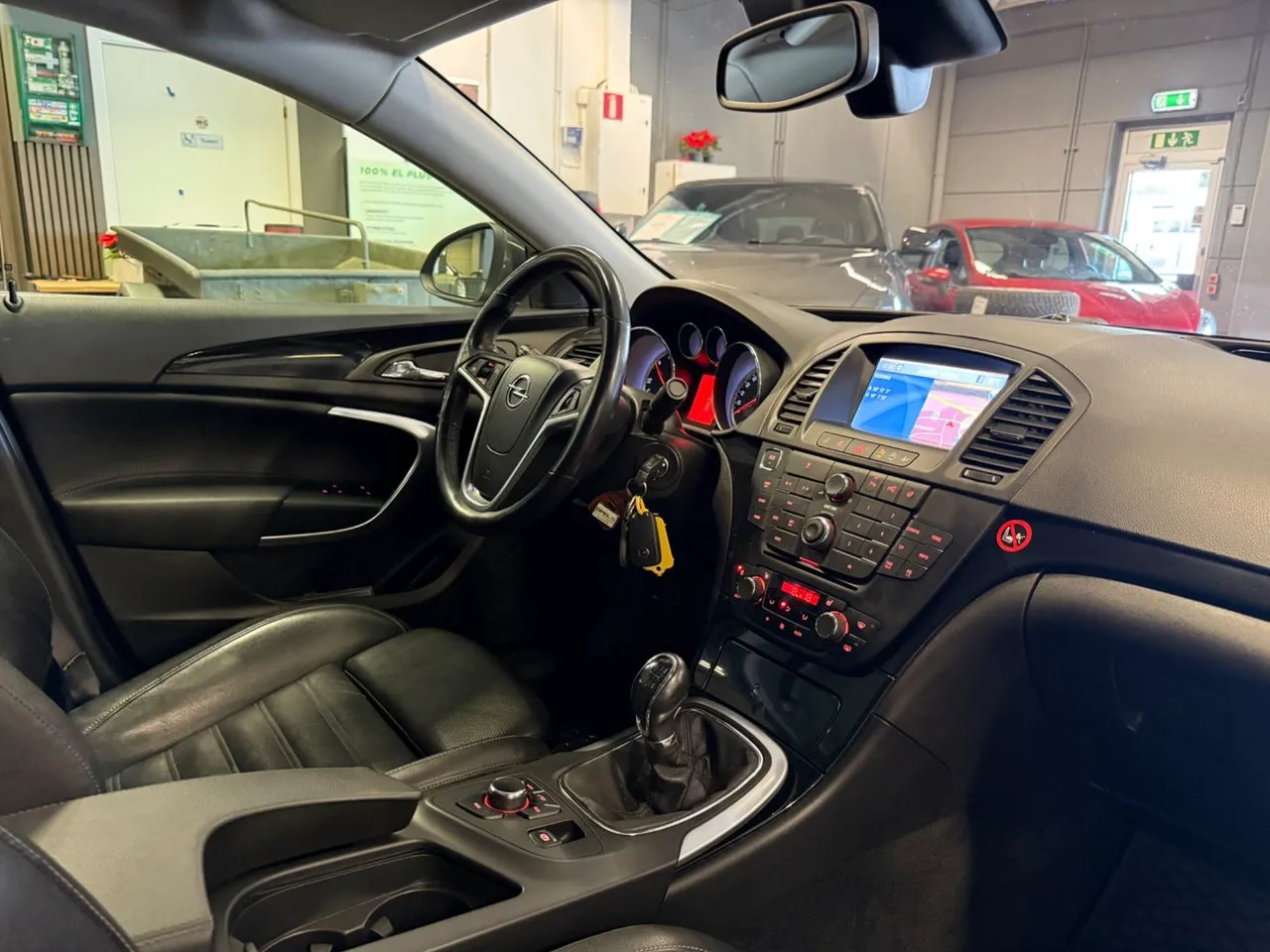 Vehicle image 17