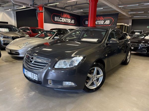 Opel Insignia 2.0 CDTI Cosmo Drag Skinn PDC Kamrem bytt Taklucka Navi - 2013