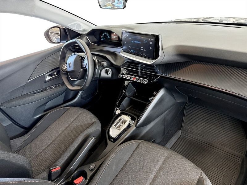 Peugeot 208 bild 12