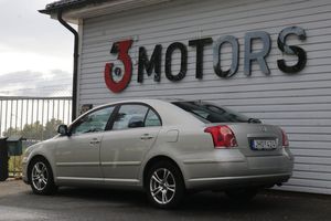 Toyota Avensis bild 12