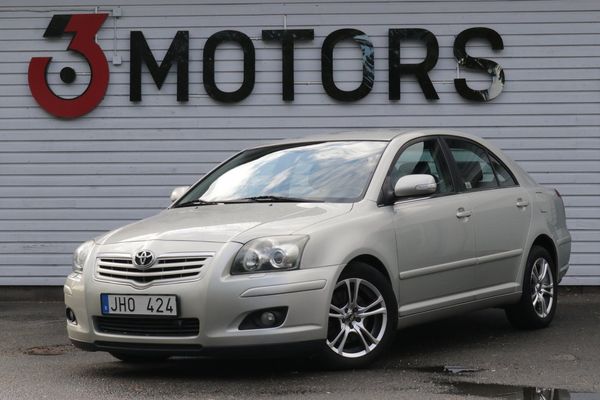 Toyota Avensis Liftback 2.0 D-4/147 hk Nybesiktigad - 2006