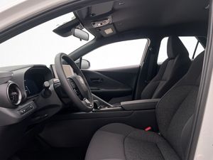 Toyota C-HR bild 12