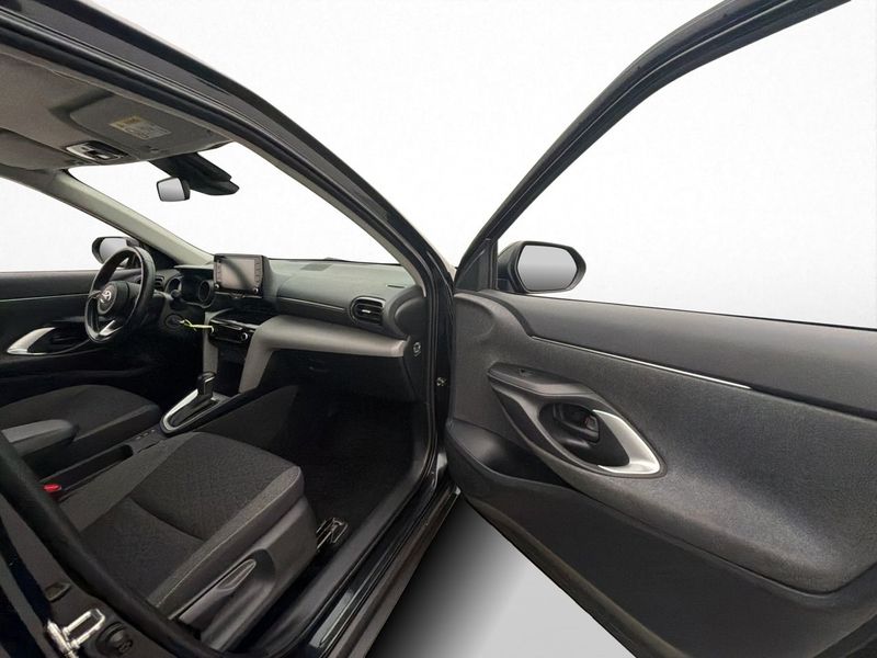 Toyota Yaris Cross bild 27