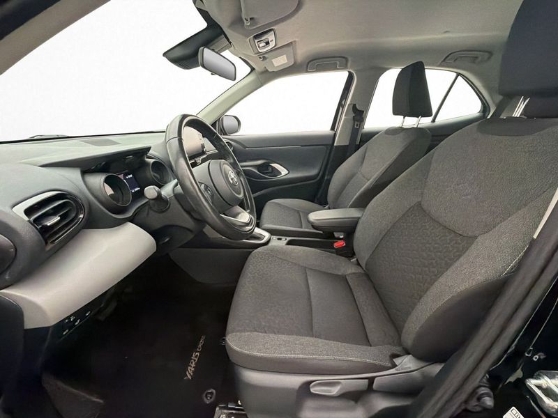 Toyota Yaris Cross bild 11