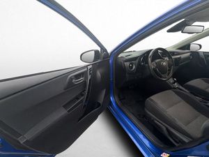 Toyota Auris bild 10