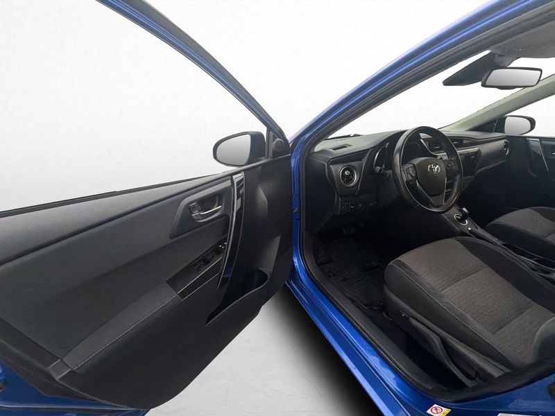 Toyota Auris bild 10