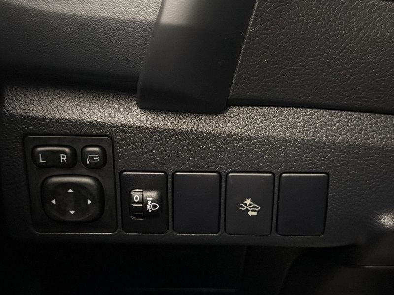 Toyota Auris bild 14