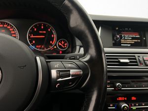 BMW 520 bild 28