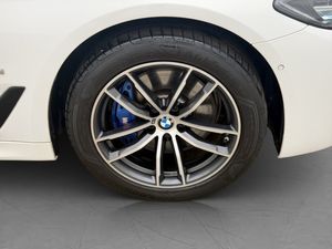 BMW 530 bild 13