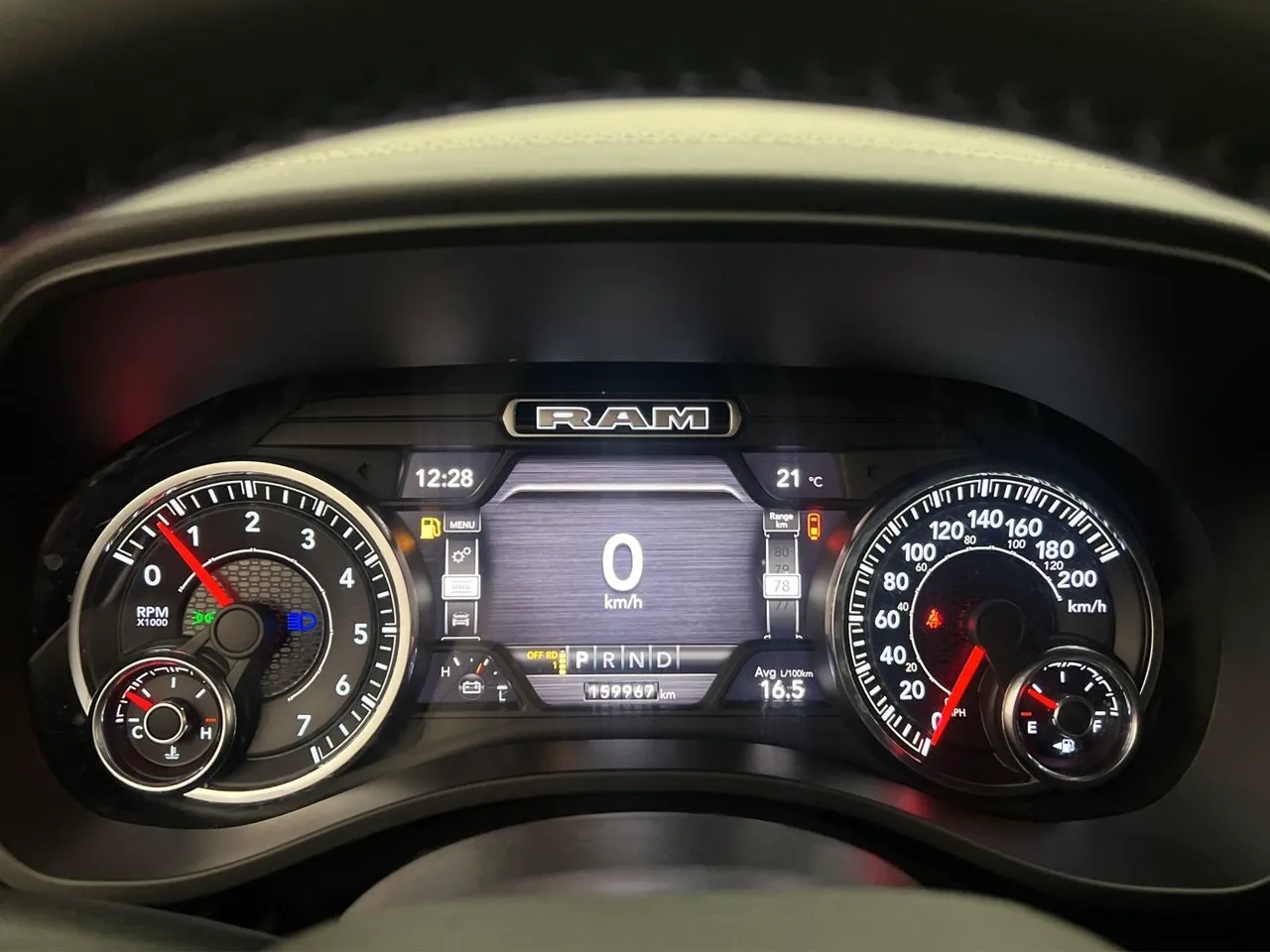 Vehicle image 21