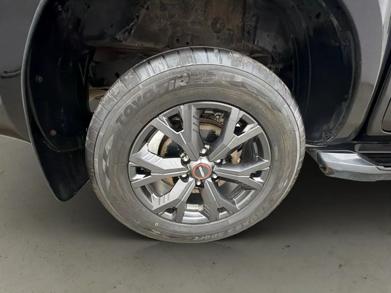 Vehicle image 31